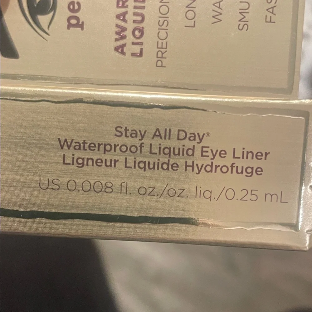 FREE in bundle Stila Liquid Eyeliner - Classic Black Waterproof NWT sealed